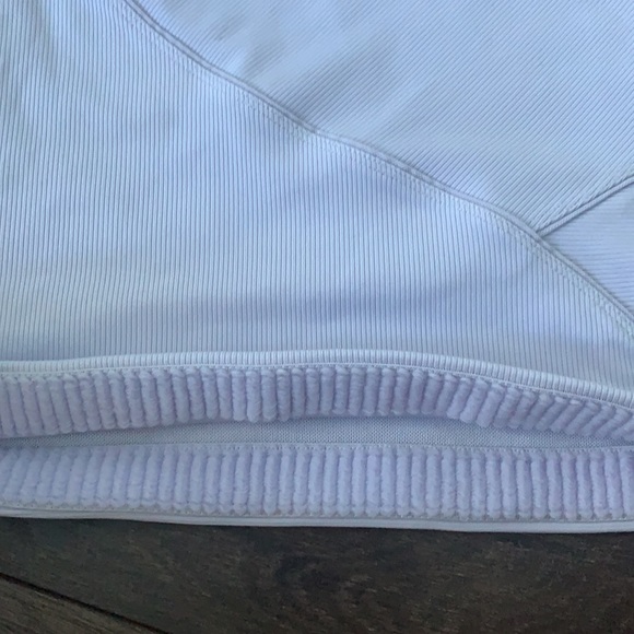 Nike Pro - Hypercool Ribbed Crop - Picture 6 of 9